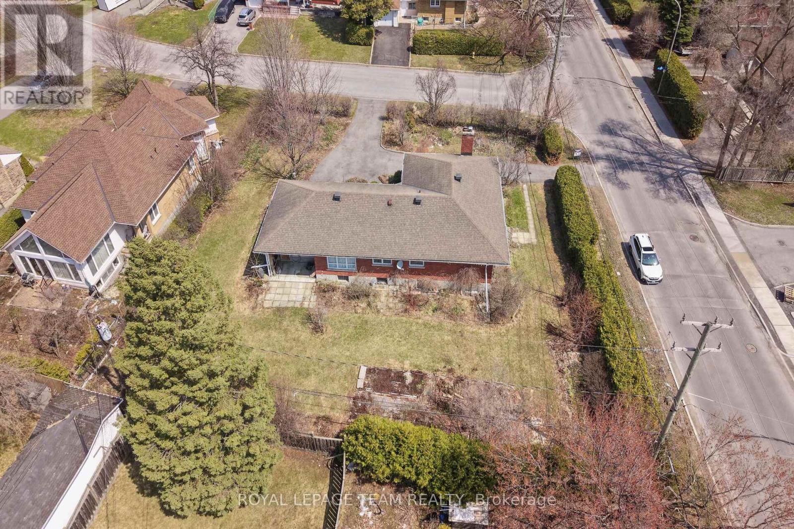 45 Capilano Drive, Ottawa, Ontario  K2E 6G5 - Photo 8 - X13445338