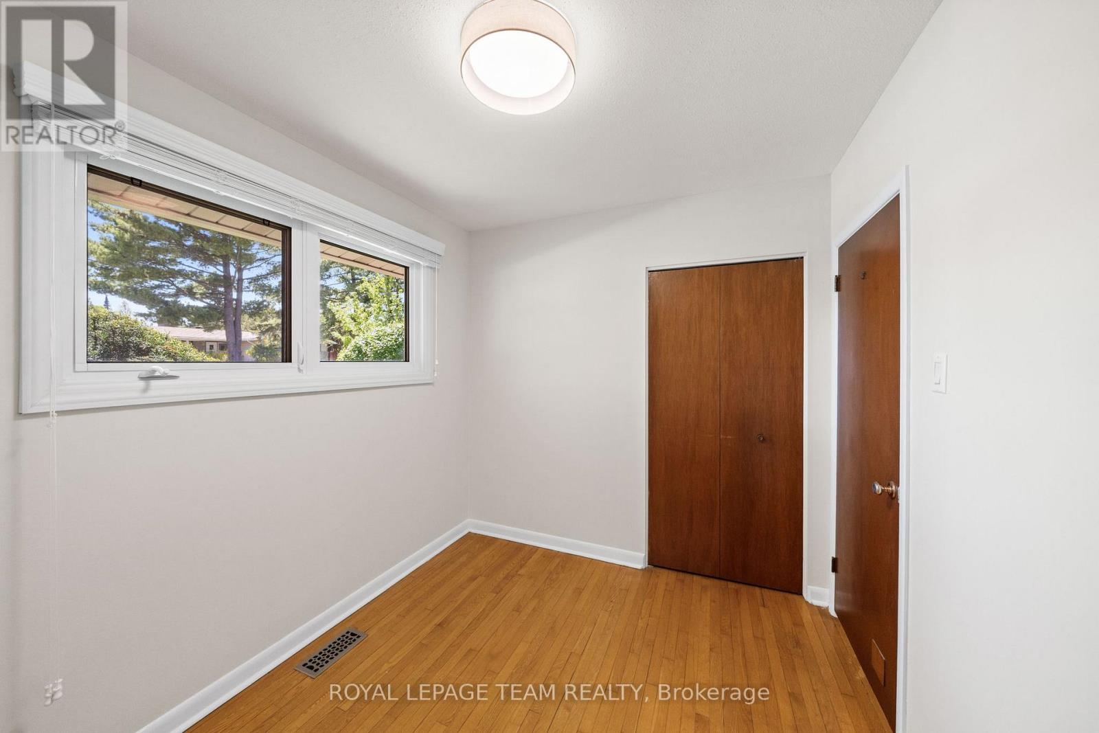 1131 Deer Park Road, Ottawa, Ontario  K2E 6G7 - Photo 26 - X13445536