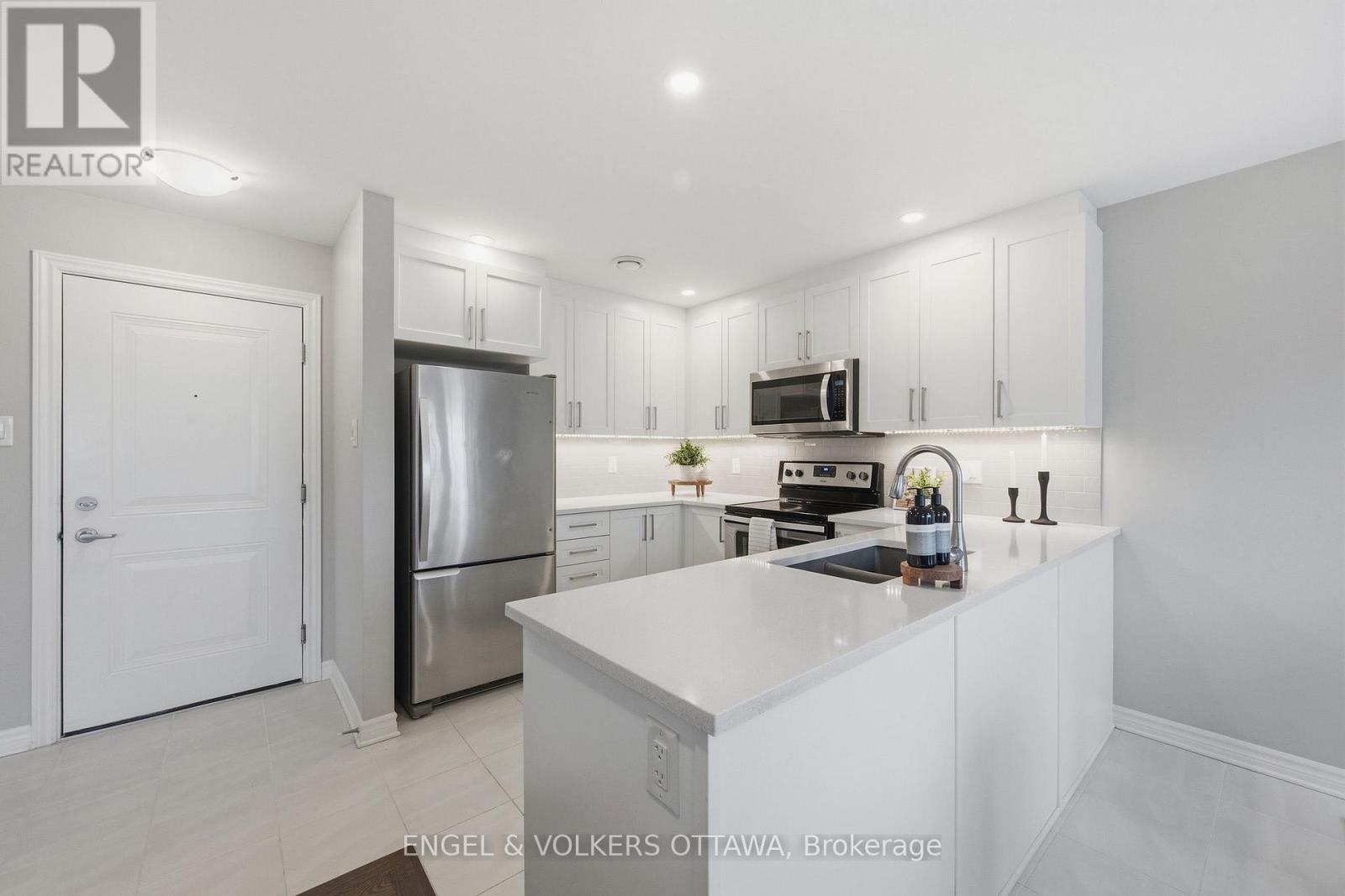 10 - 365 Tribeca Private, Ottawa, Ontario  K2J 6B4 - Photo 4 - X13445724