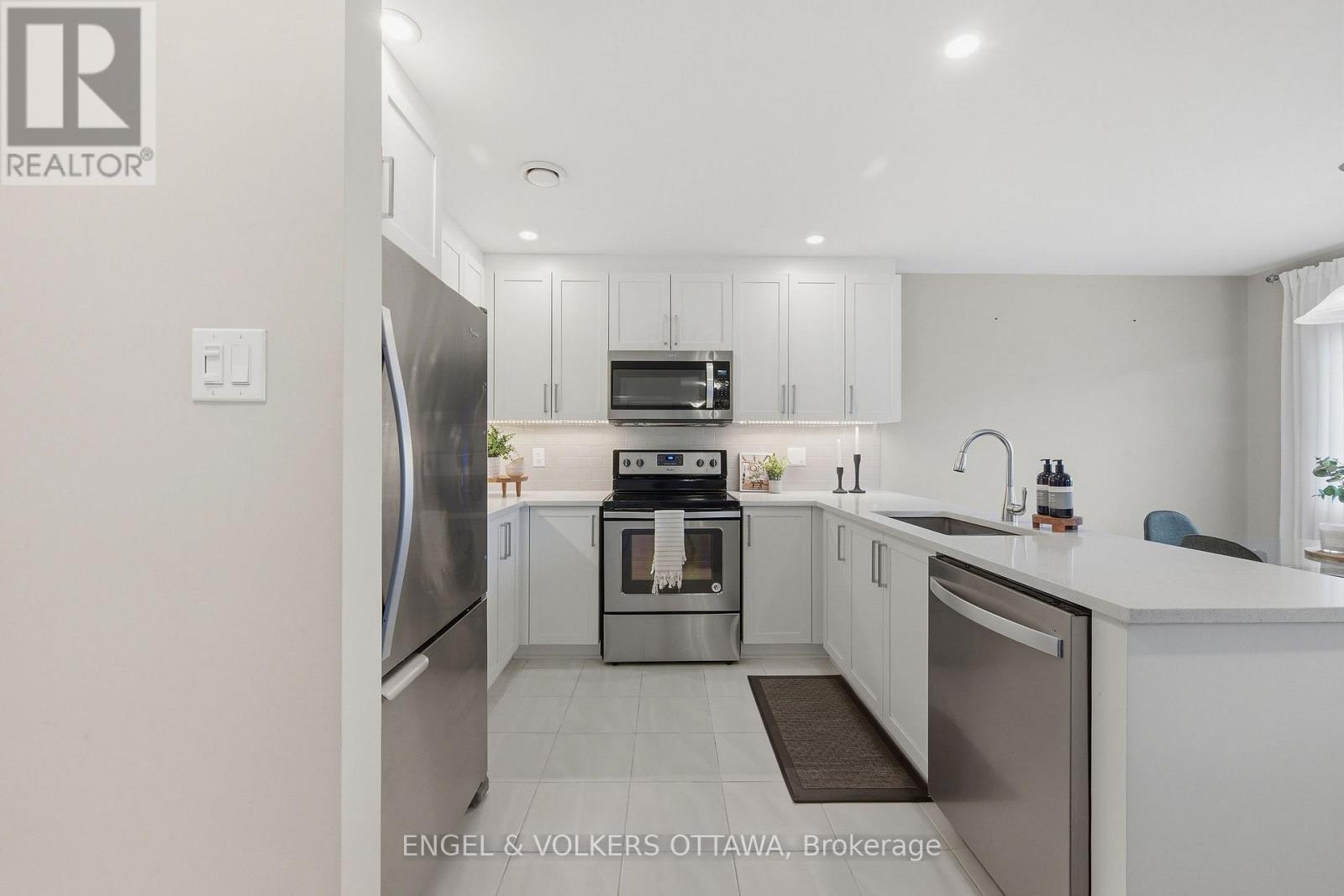10 - 365 Tribeca Private, Ottawa, Ontario  K2J 6B4 - Photo 5 - X13445724