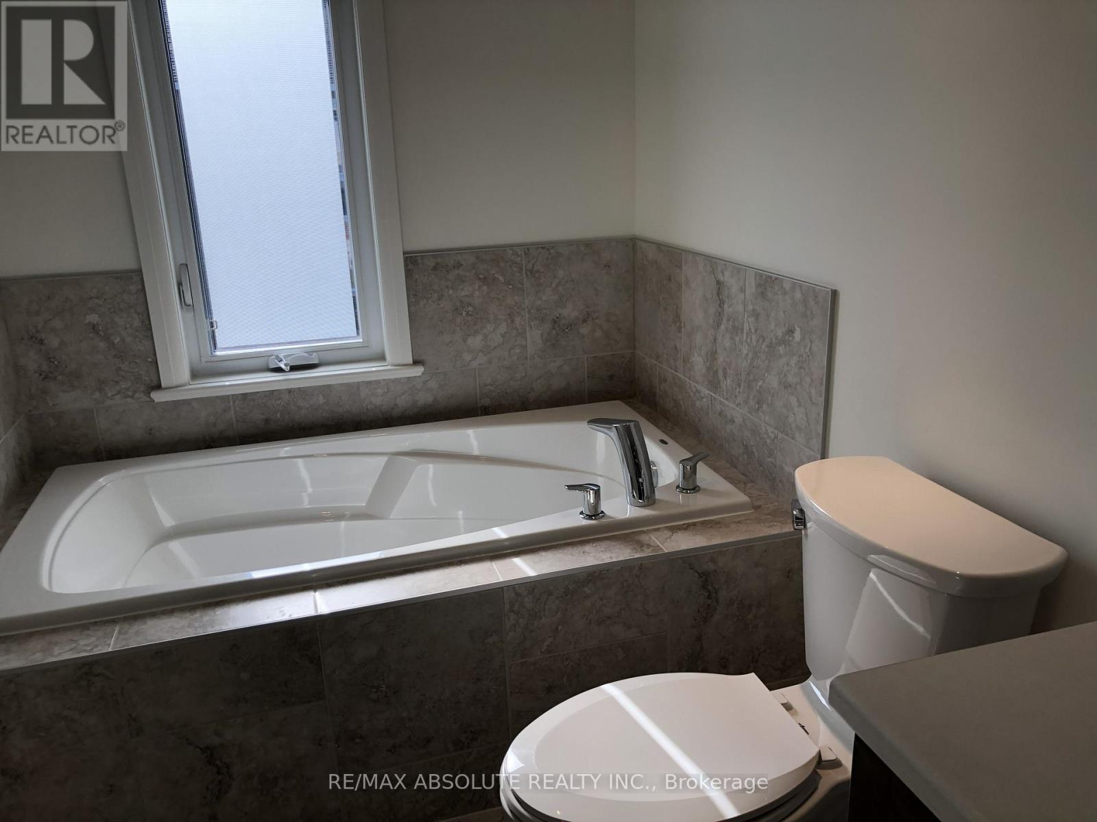 538 Kilspindie Ridge, Ottawa, Ontario  K2J 6A2 - Photo 18 - X13445772