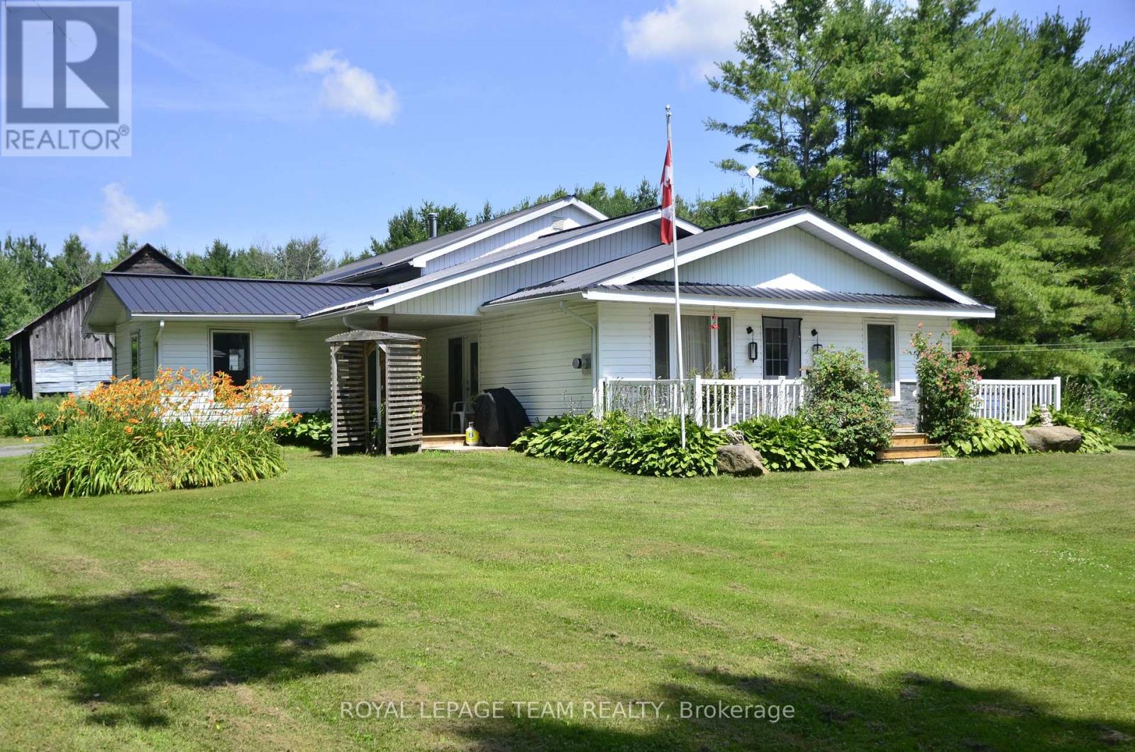 10355 BROKEN SECOND ROAD W, South Dundas, Ontario