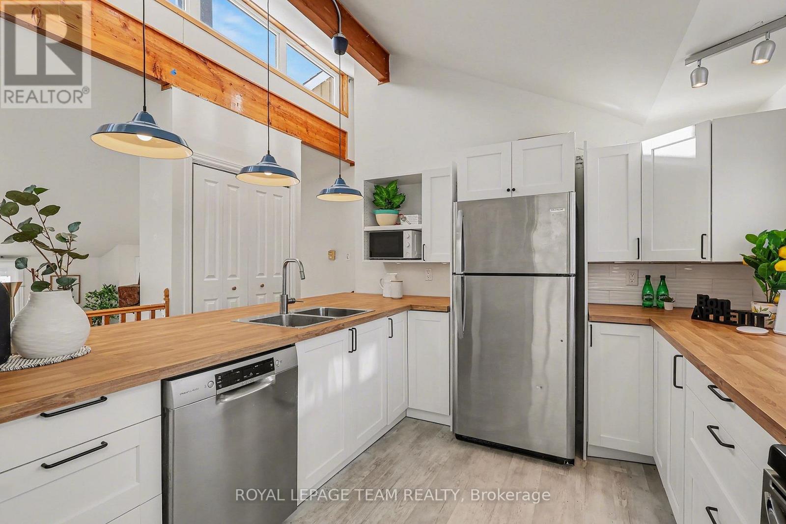 237 Queen West Street, North Dundas, Ontario  K0C 1H0 - Photo 14 - X13445932