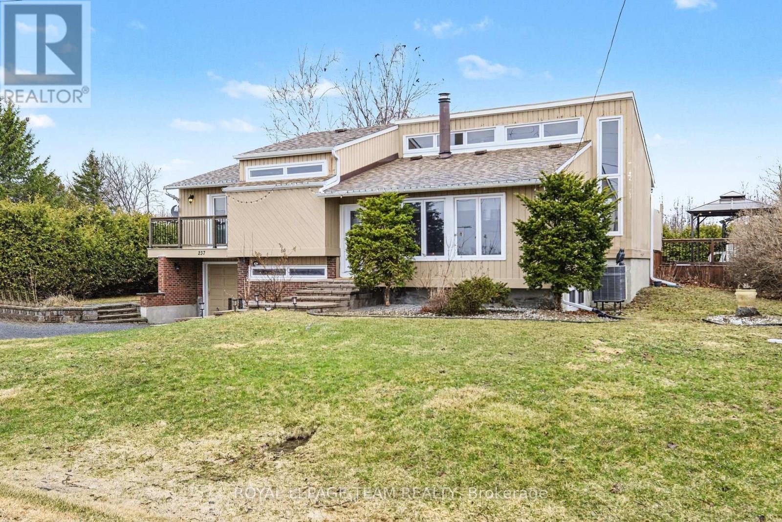 237 Queen West Street, North Dundas, Ontario  K0C 1H0 - Photo 31 - X13445932