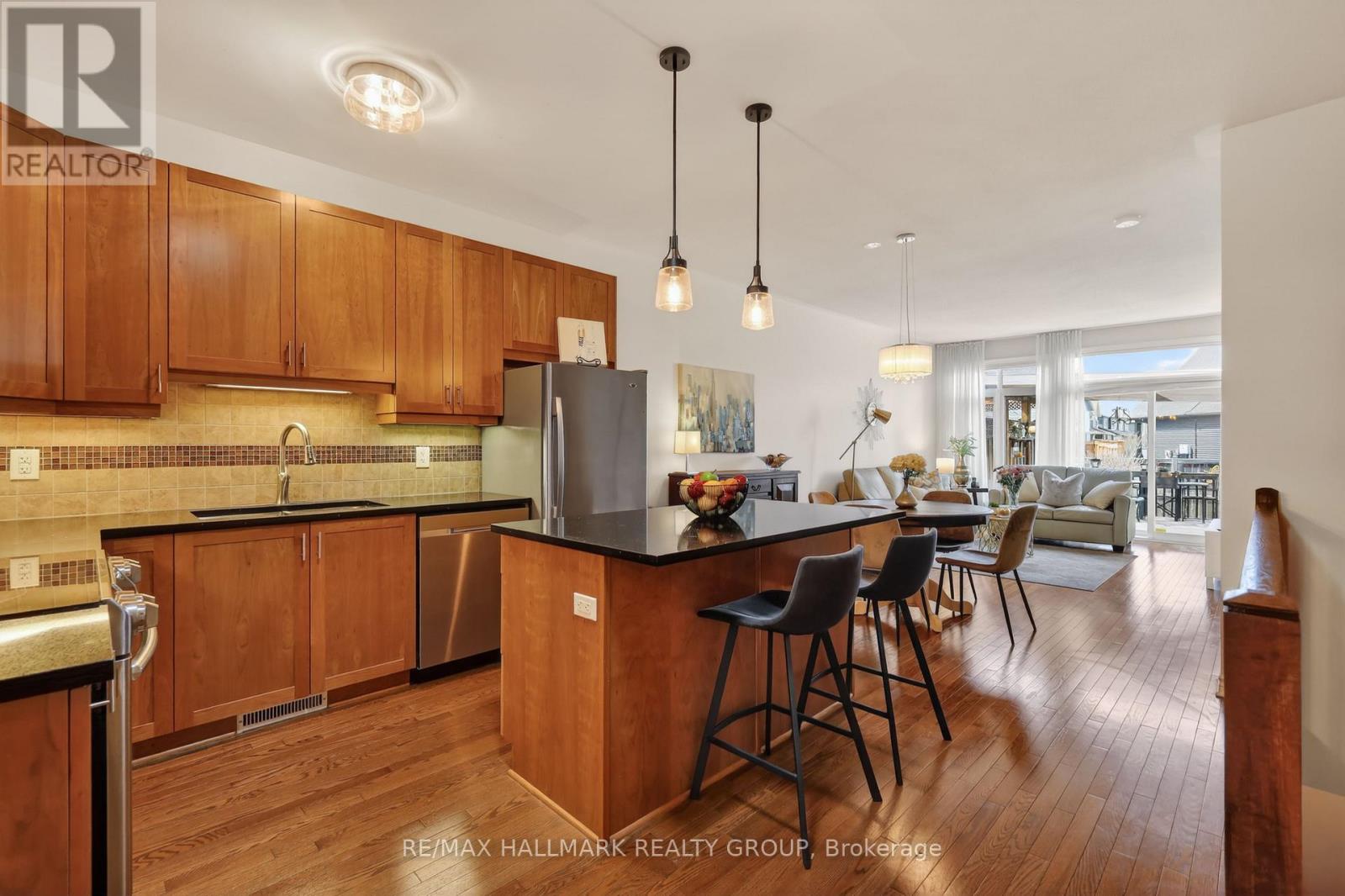 236 Bulrush Crescent, Ottawa, Ontario  K1T 0E6 - Photo 6 - X13445964