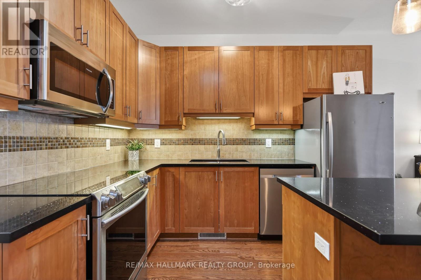 236 Bulrush Crescent, Ottawa, Ontario  K1T 0E6 - Photo 7 - X13445964