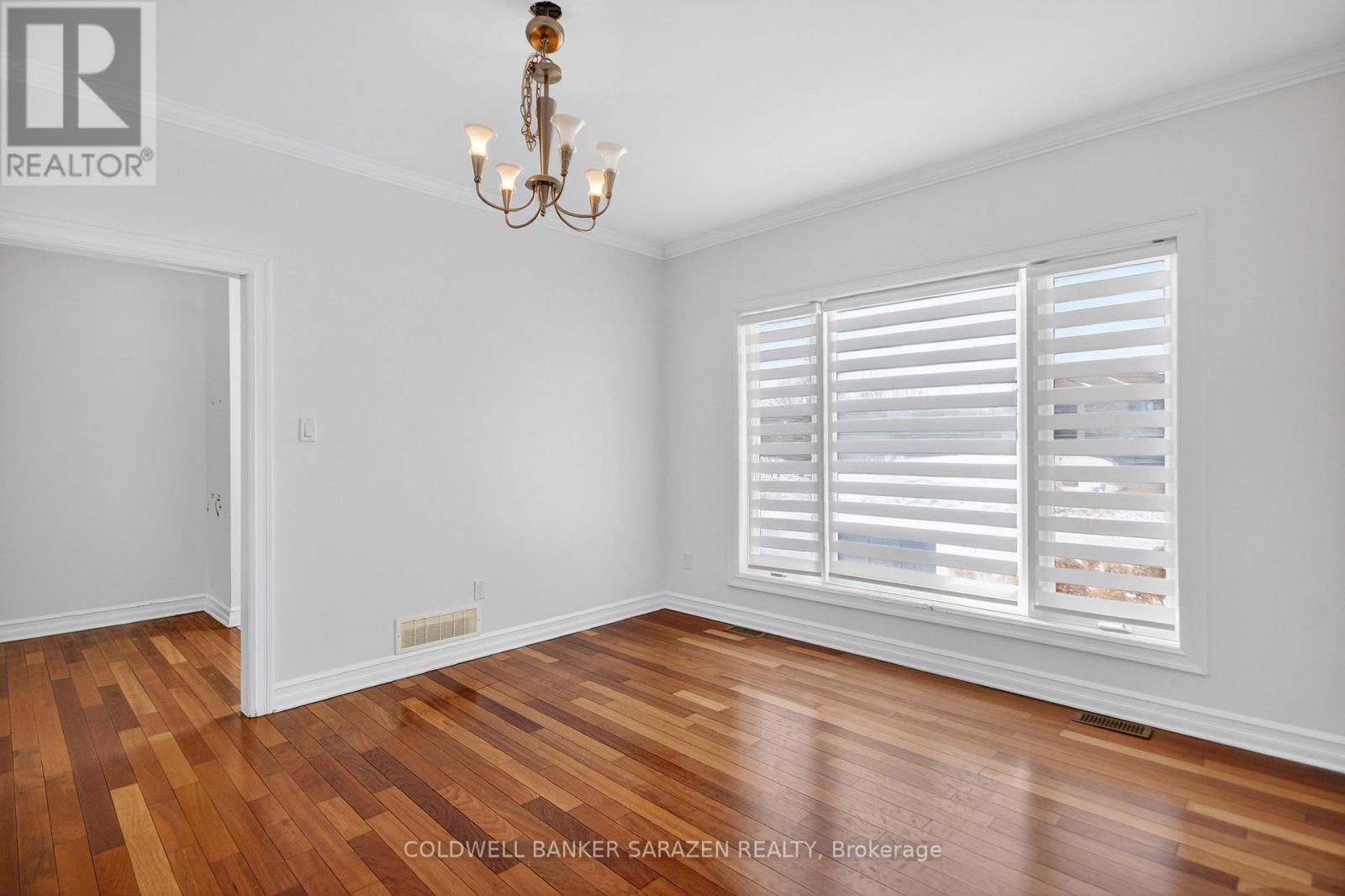 599 Ballycastle Crescent, Ottawa, Ontario  K1X 0A2 - Photo 5 - X13445986