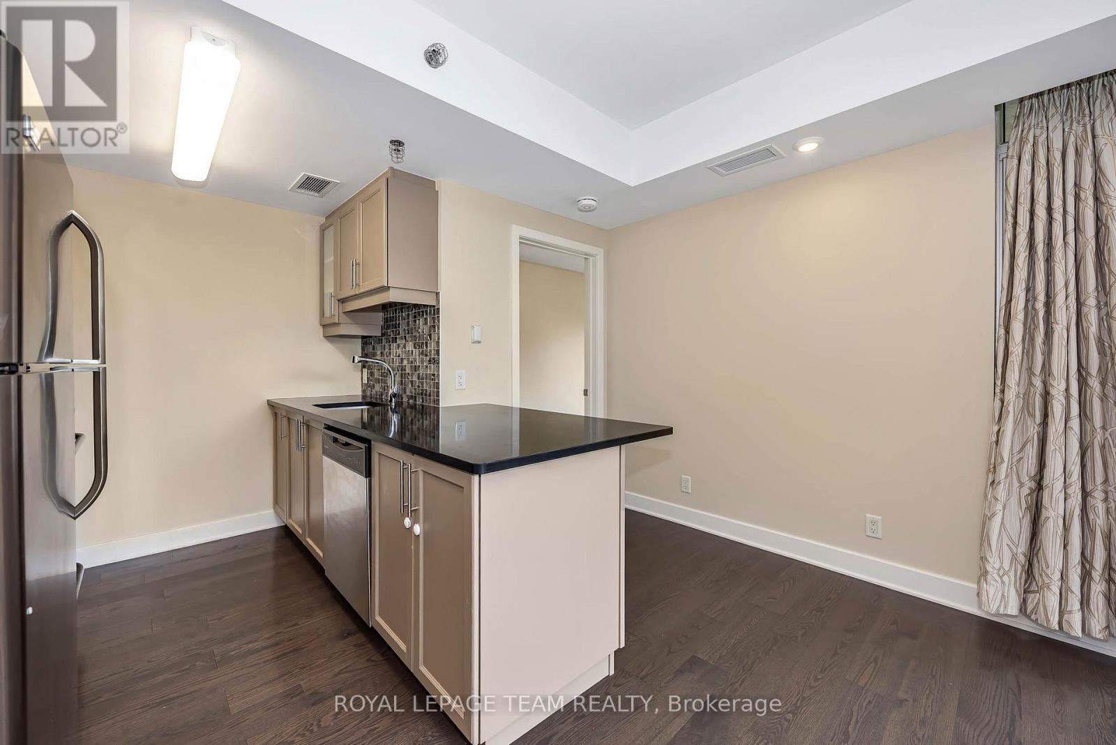 324 - 300c Lett Street, Ottawa, Ontario  K1R 0A8 - Photo 23 - X13446052