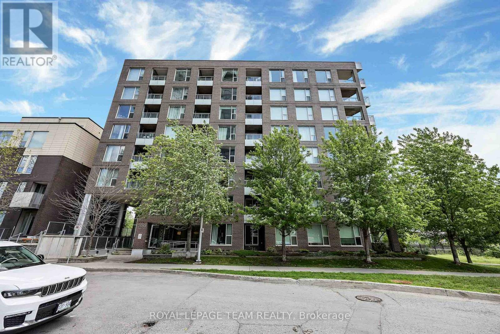 324 - 300c Lett Street, Ottawa, Ontario  K1R 0A8 - Photo 4 - X13446052