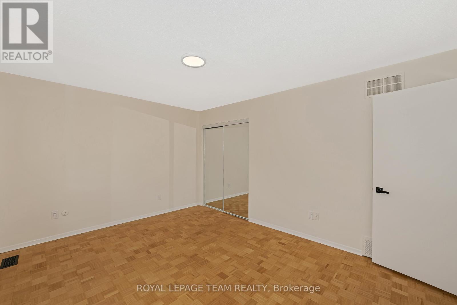1825 Yale Avenue, Ottawa, Ontario  K1H 6S3 - Photo 26 - X13446176