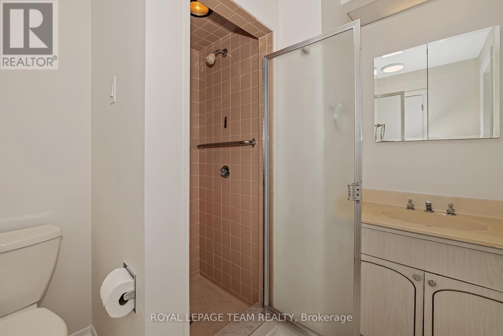 1825 Yale Avenue, Ottawa, Ontario  K1H 6S3 - Photo 27 - X13446176