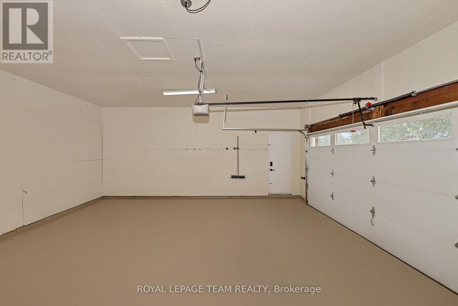 1825 Yale Avenue, Ottawa, Ontario  K1H 6S3 - Photo 44 - X13446176