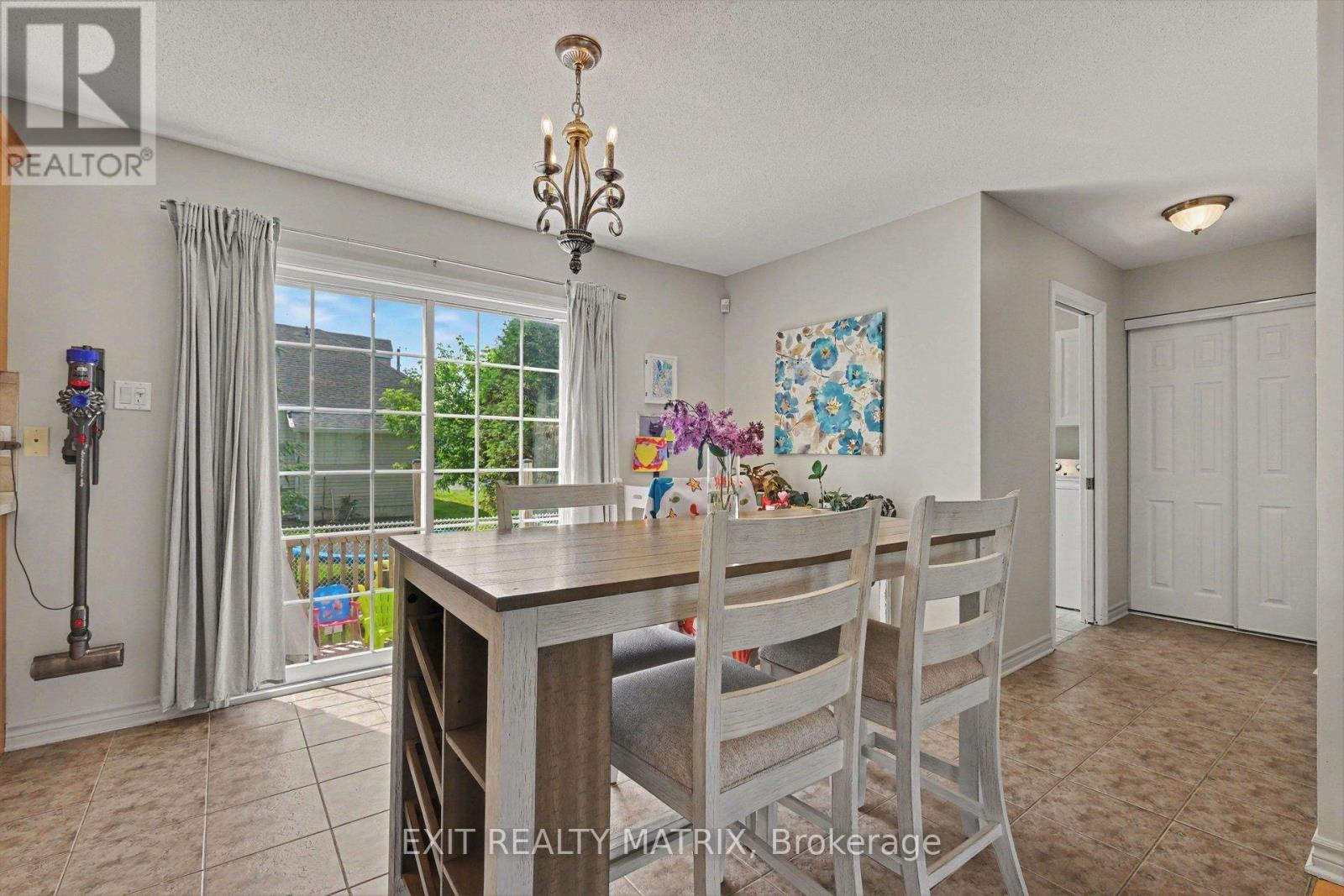 B - 15 Blais Street, Russell, Ontario  K0A 1W0 - Photo 8 - X13446254