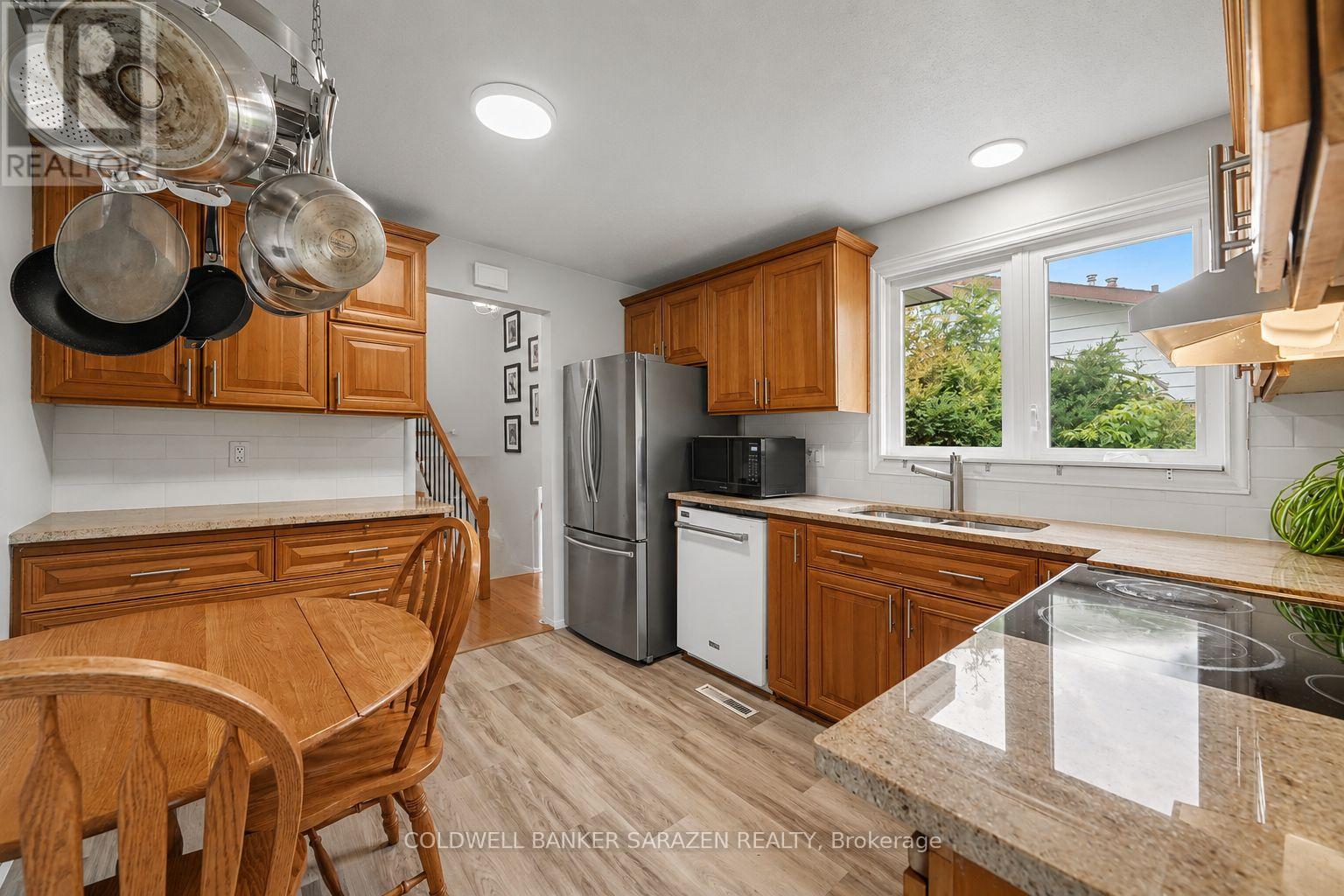 79 Woodfield Drive, Ottawa, Ontario  K2G 0A1 - Photo 10 - X13446256