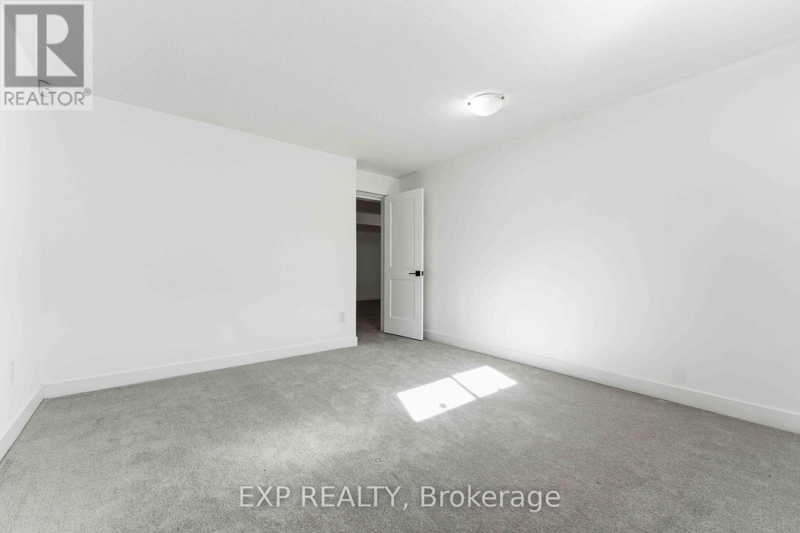 701 Odyssey Way, Ottawa, Ontario  K1T 0V3 - Photo 46 - X13446268