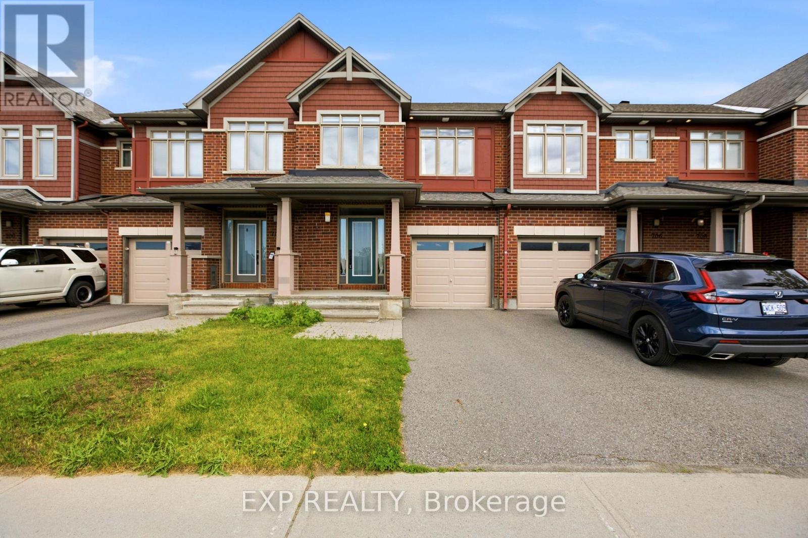 704 BRIAN GOOD AVENUE, Ottawa, Ontario