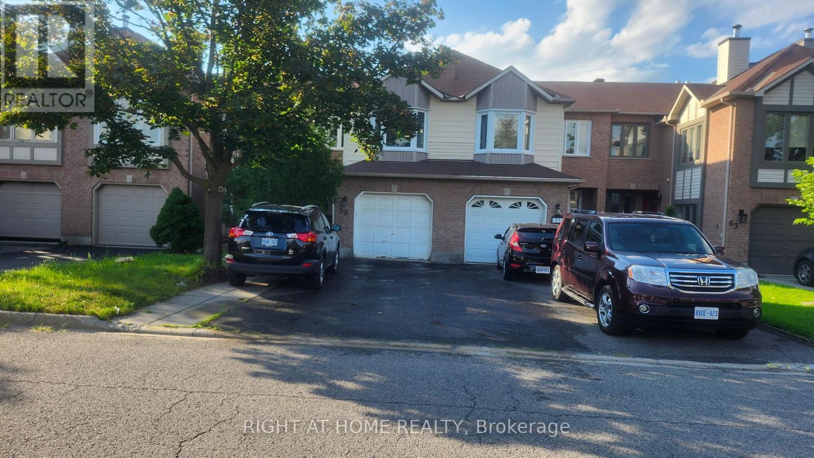 59 HAVENHURST CRESCENT, Ottawa, Ontario