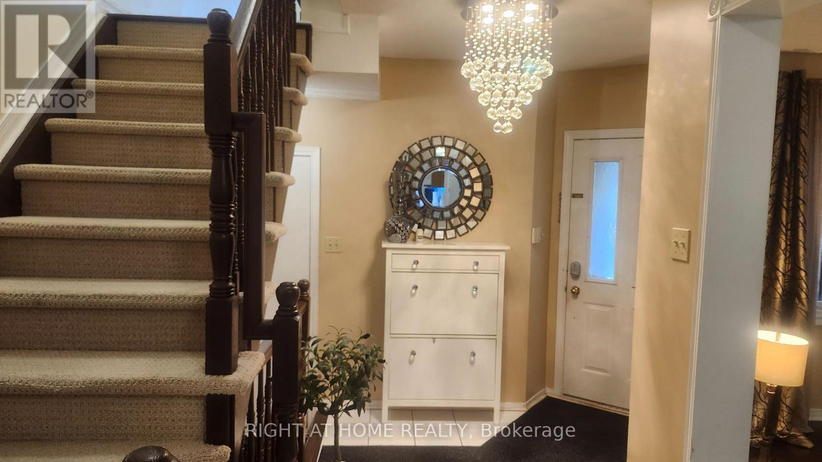 59 Havenhurst Crescent, Ottawa, Ontario  K1T 3G5 - Photo 3 - X13446340