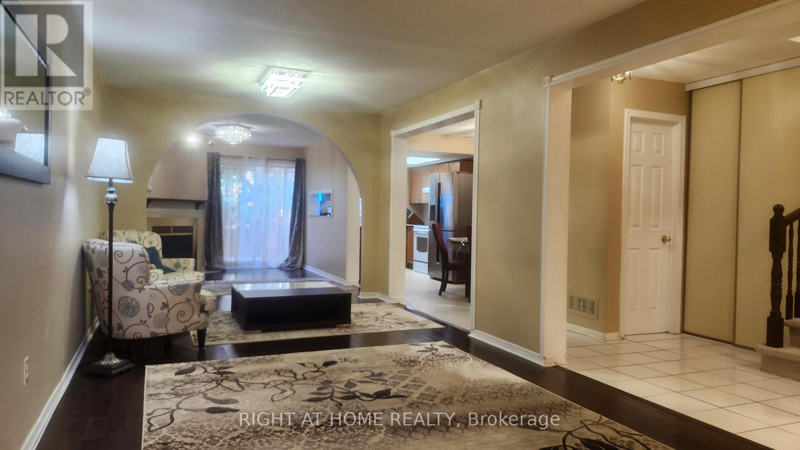 59 Havenhurst Crescent, Ottawa, Ontario  K1T 3G5 - Photo 4 - X13446340