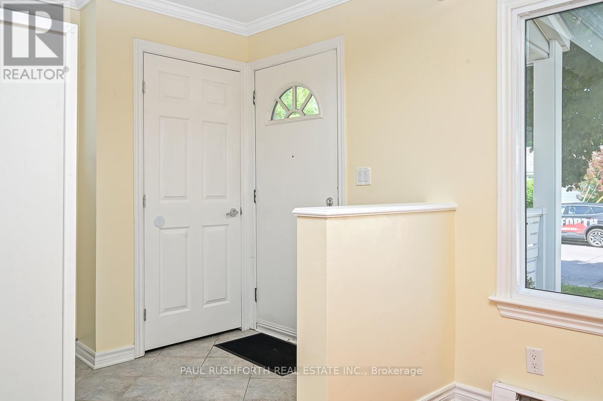 978 Admiral Avenue, Ottawa, Ontario  K1Z 6L9 - Photo 3 - X13446582