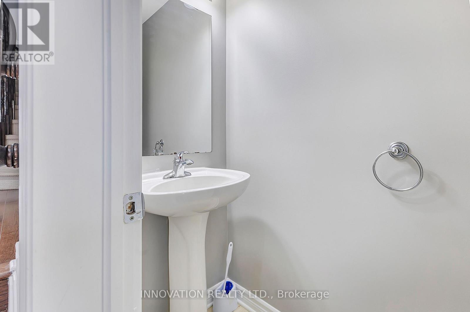 126 Garrity Crescent, Ottawa, Ontario  K2J 3T5 - Photo 3 - X13446594