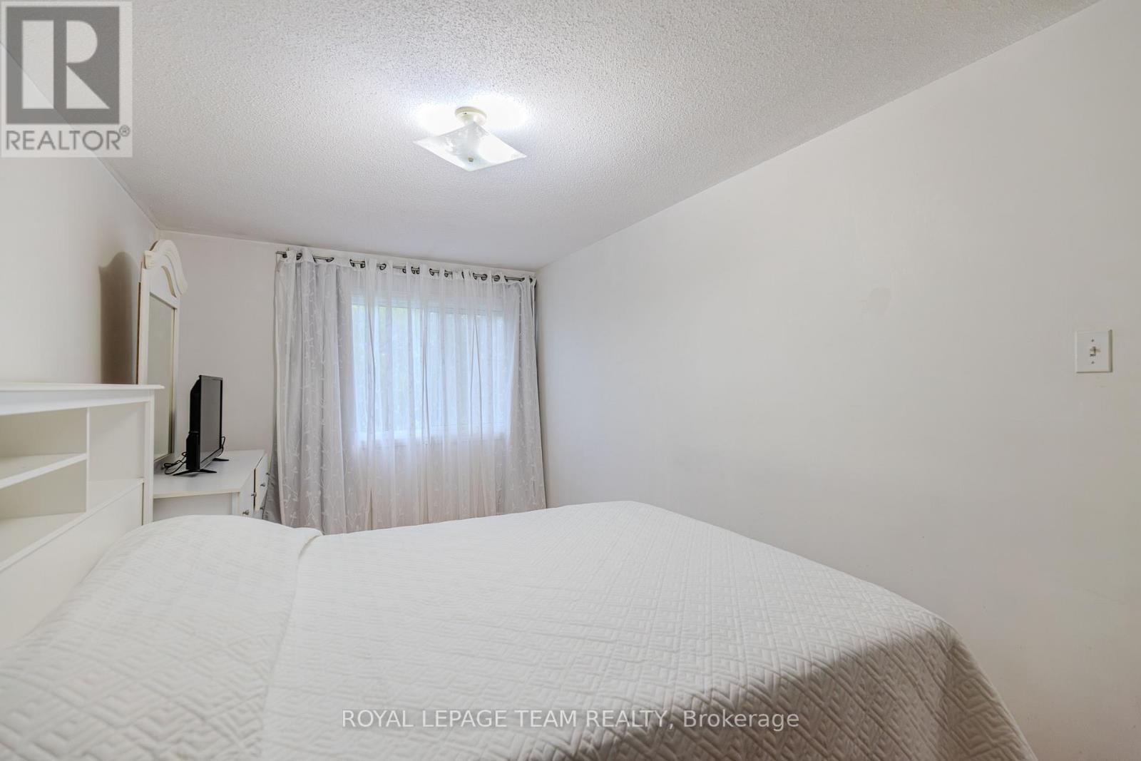 20 - 2669 Southvale Crescent, Ottawa, Ontario  K1B 4V2 - Photo 26 - X13446616