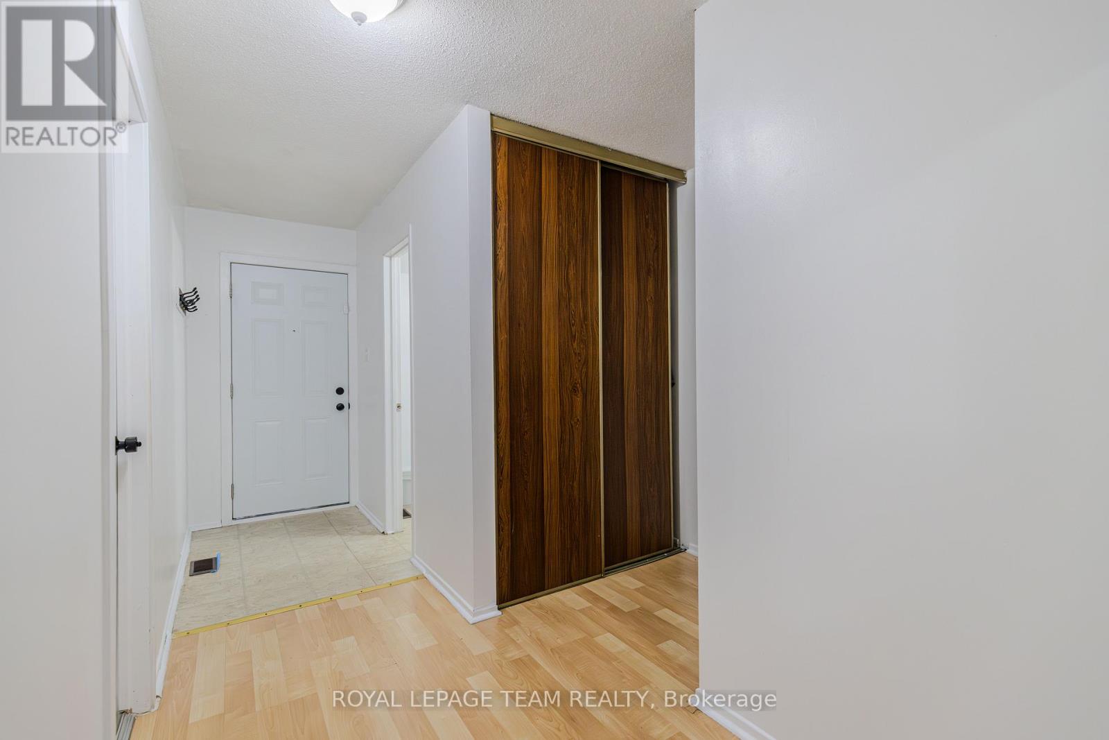 20 - 2669 Southvale Crescent, Ottawa, Ontario  K1B 4V2 - Photo 7 - X13446616