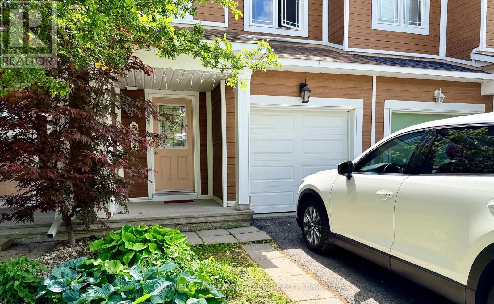 322 Hillsboro Private, Ottawa, Ontario  K2M 3B2 - Photo 2 - X13446654