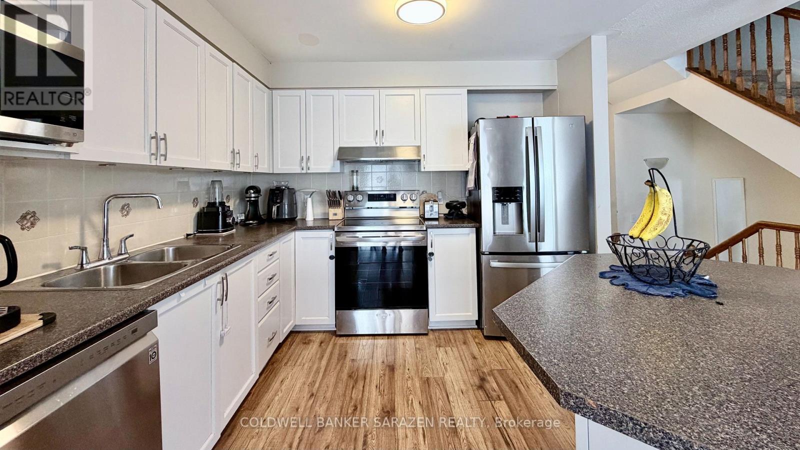 322 Hillsboro Private, Ottawa, Ontario  K2M 3B2 - Photo 8 - X13446654