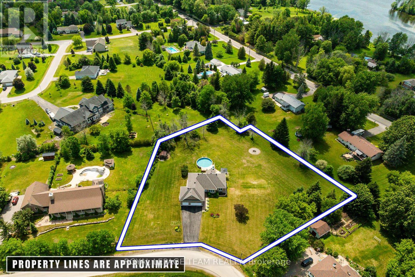 67 Regiment Road, North Grenville, Ontario  K0G 1J0 - Photo 2 - X13446660