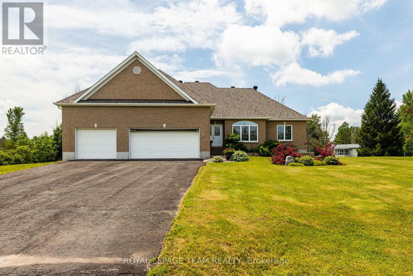67 Regiment Road, North Grenville, Ontario  K0G 1J0 - Photo 3 - X13446660
