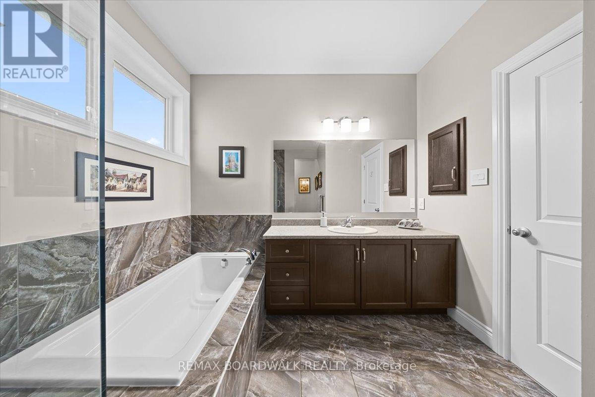 279 Sceptre Way, Ottawa, Ontario  K2V 0C6 - Photo 34 - X13446692
