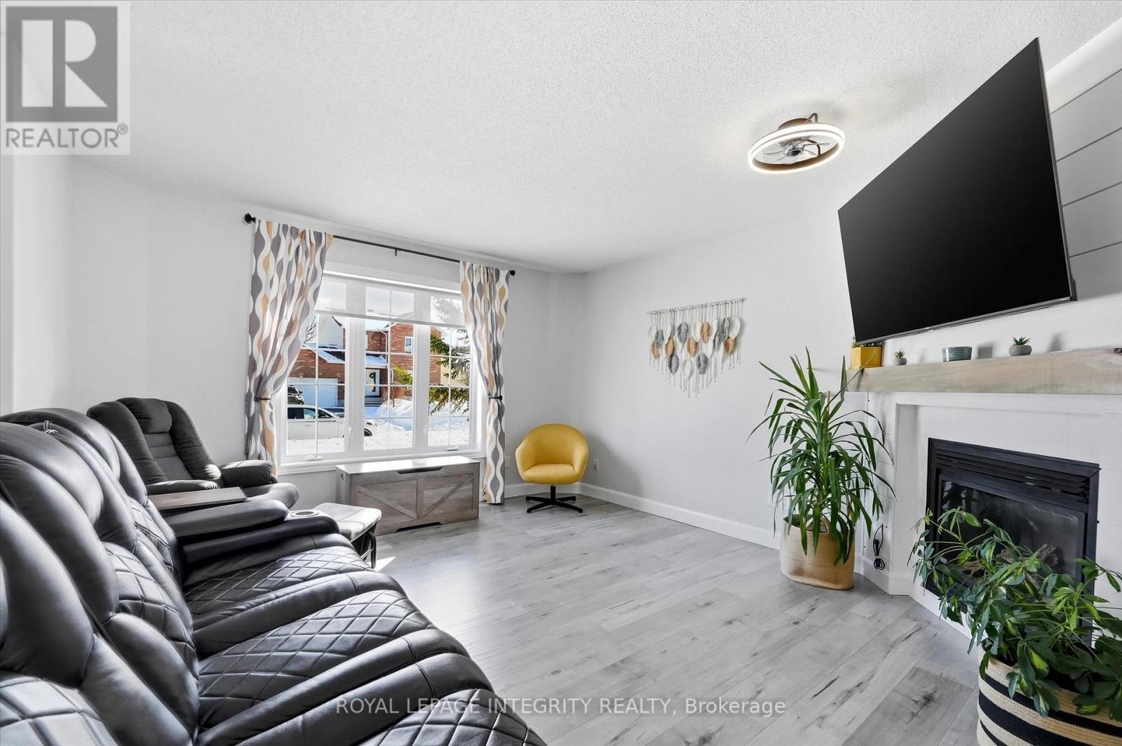 36 Frontenac Boulevard, Russell, Ontario  K0A 1W0 - Photo 7 - X13446708