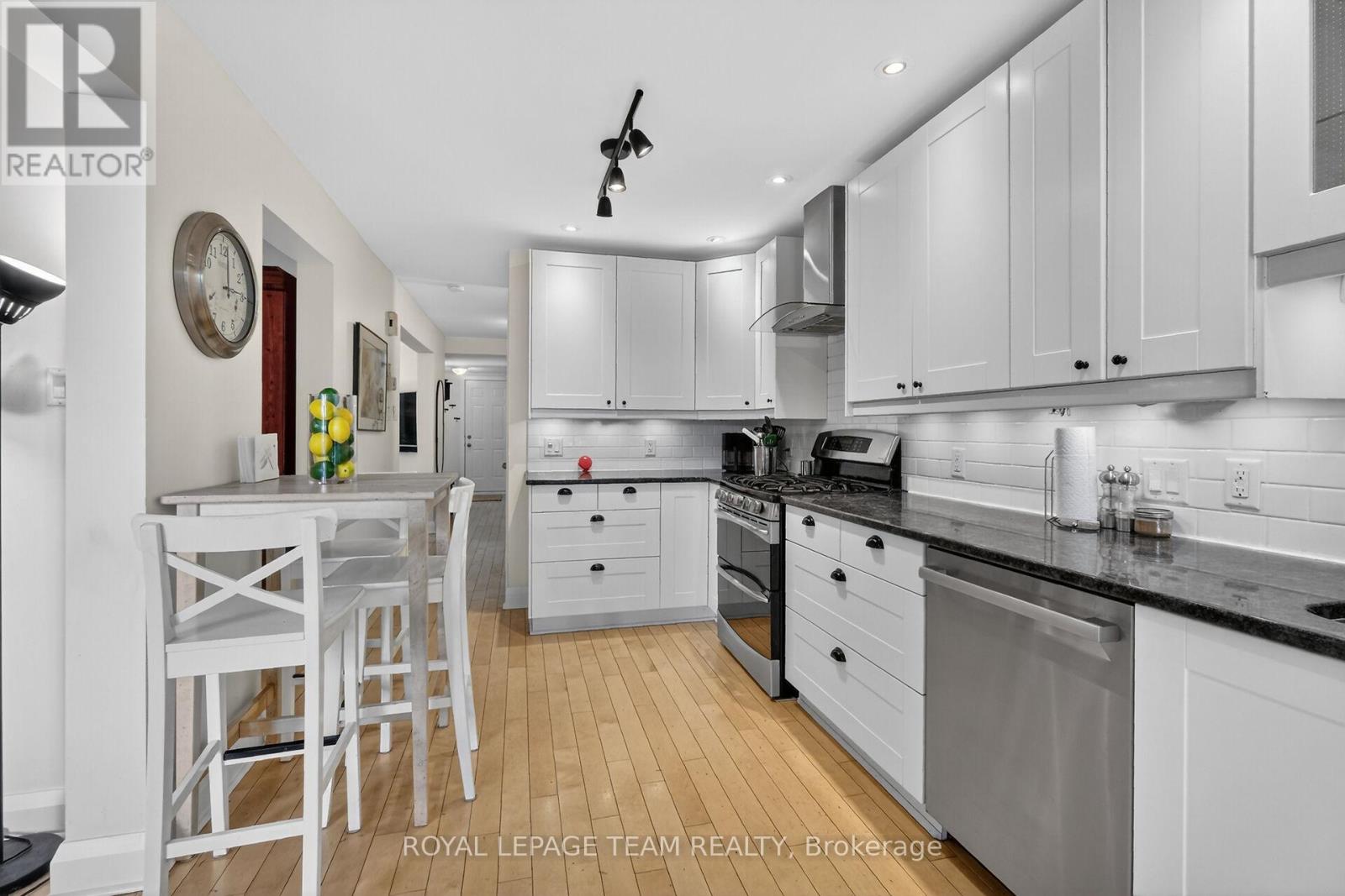 11 Avonhurst Avenue, Ottawa, Ontario  K2J 4K9 - Photo 18 - X13446898