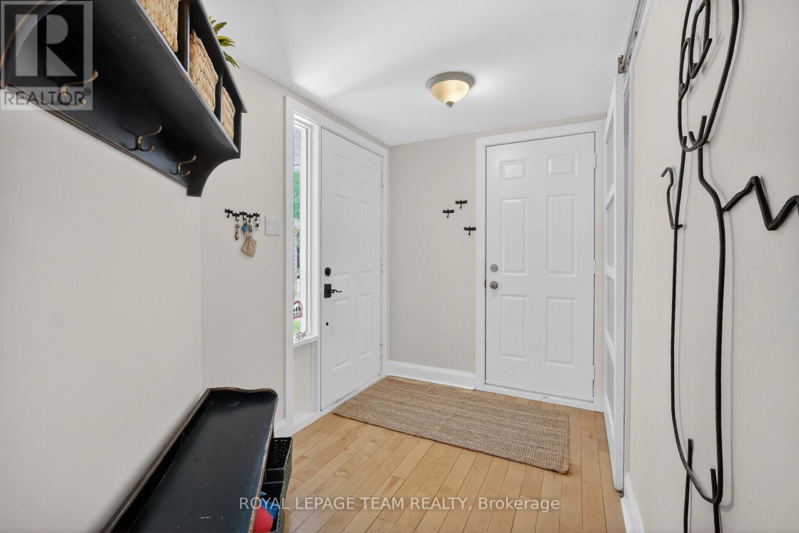 11 Avonhurst Avenue, Ottawa, Ontario  K2J 4K9 - Photo 5 - X13446898