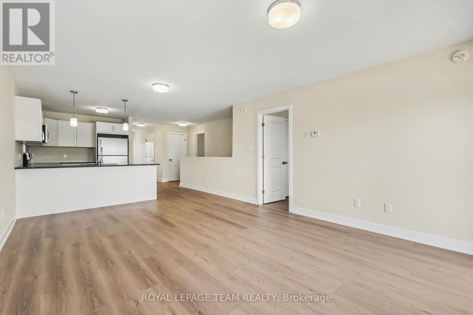 68 Doctor Agnes Craine Drive, Smiths Falls, Ontario  K7A 0B8 - Photo 8 - X13446920