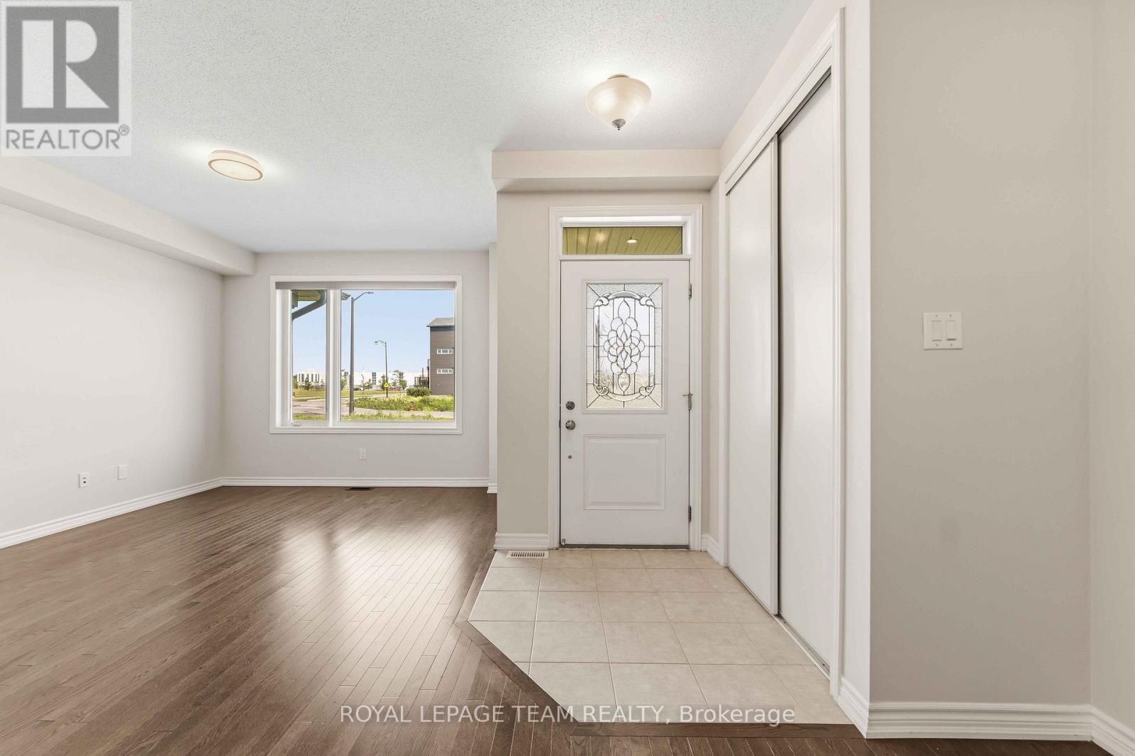 1184 Chapman Mills Drive, Ottawa, Ontario  K2J 6T6 - Photo 2 - X13447020