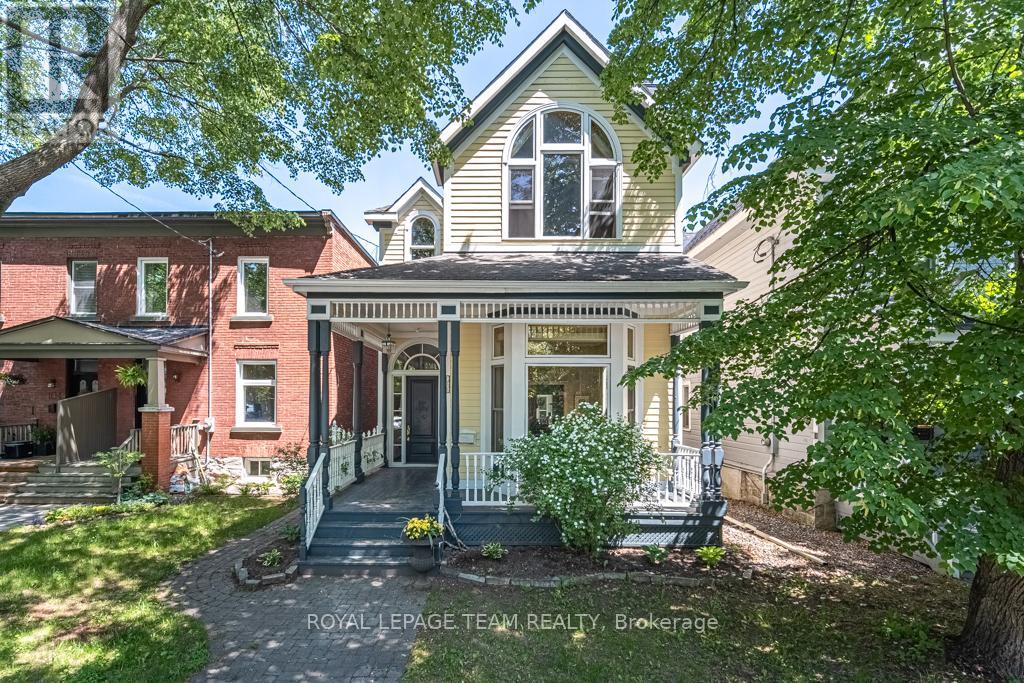 108 Stanley Avenue, Ottawa, Ontario  K1M 1N9 - Photo 2 - X13447096