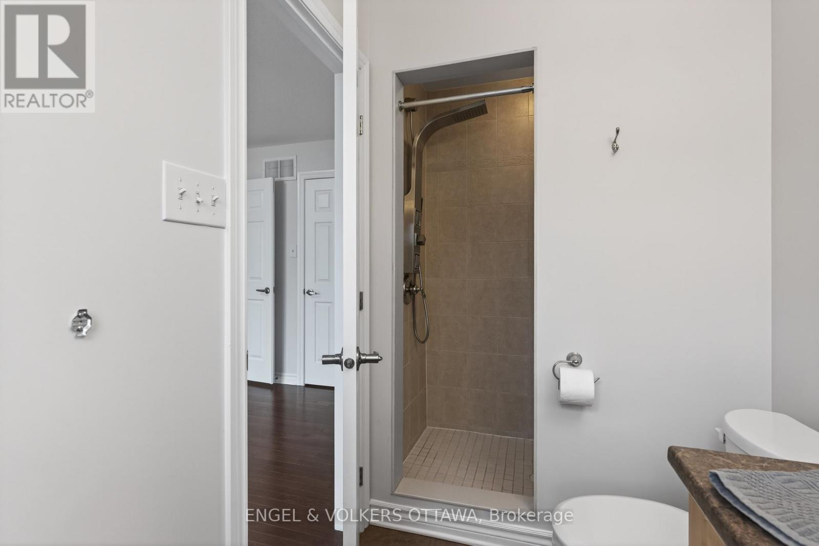2043 Madrid Avenue, Ottawa, Ontario  K2J 0K1 - Photo 33 - X13447152