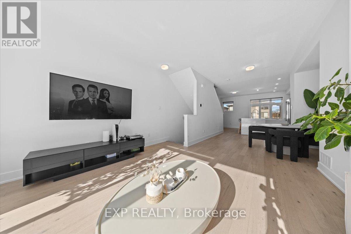 1410 Hemlock Road, Ottawa, Ontario  K1K 5A8 - Photo 14 - X13447210