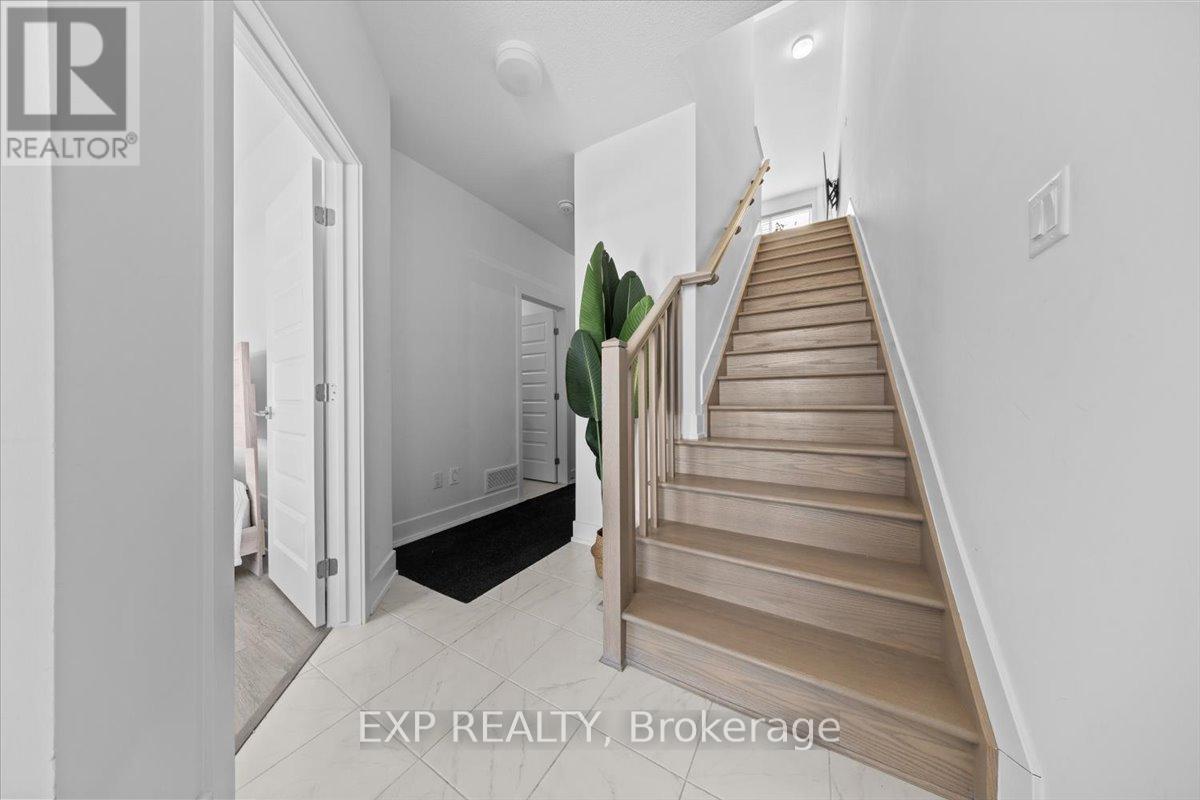 1410 Hemlock Road, Ottawa, Ontario  K1K 5A8 - Photo 6 - X13447210