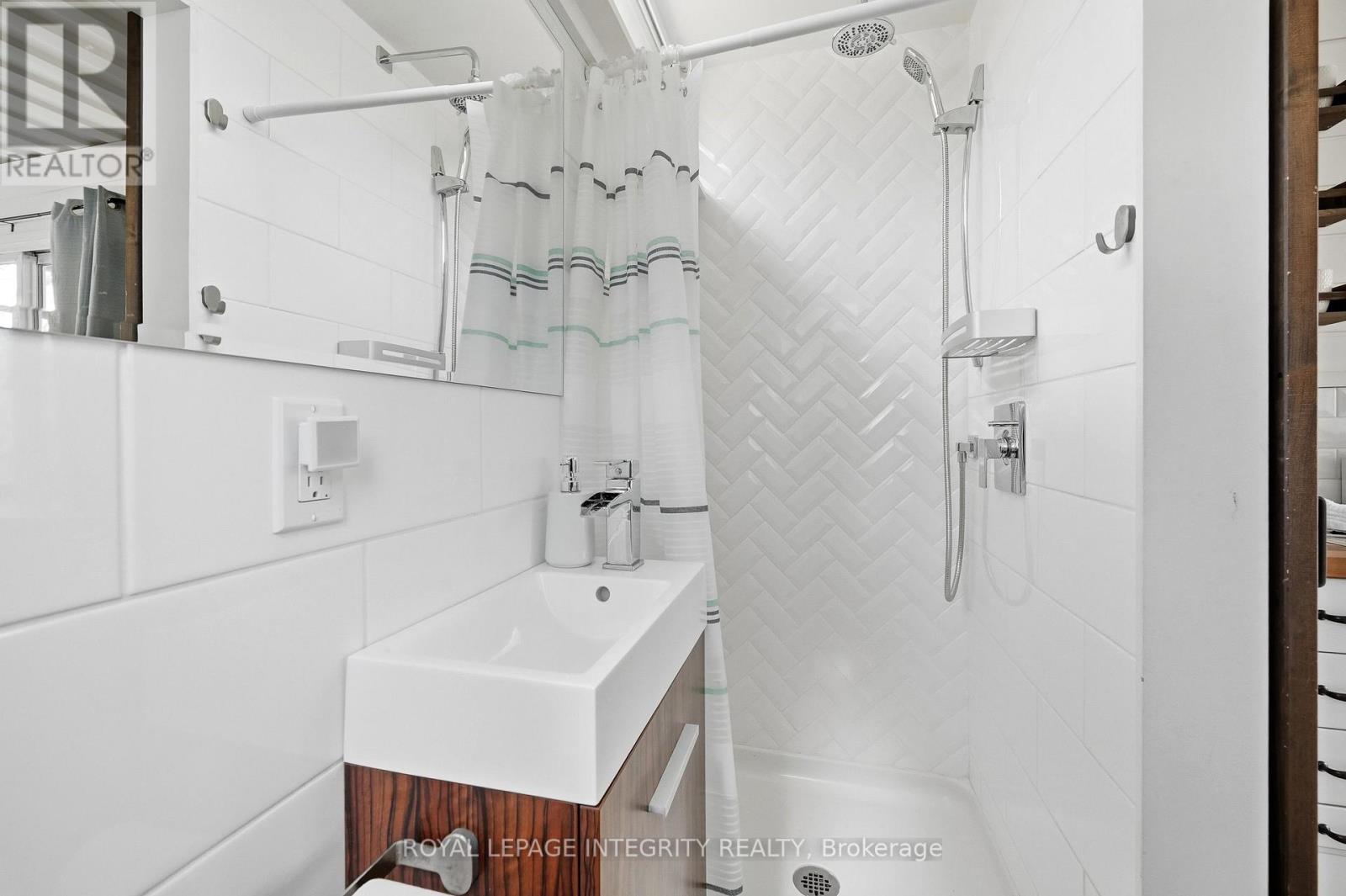 327 Bayview Drive, Ottawa, Ontario  K0A 3M0 - Photo 14 - X13447214
