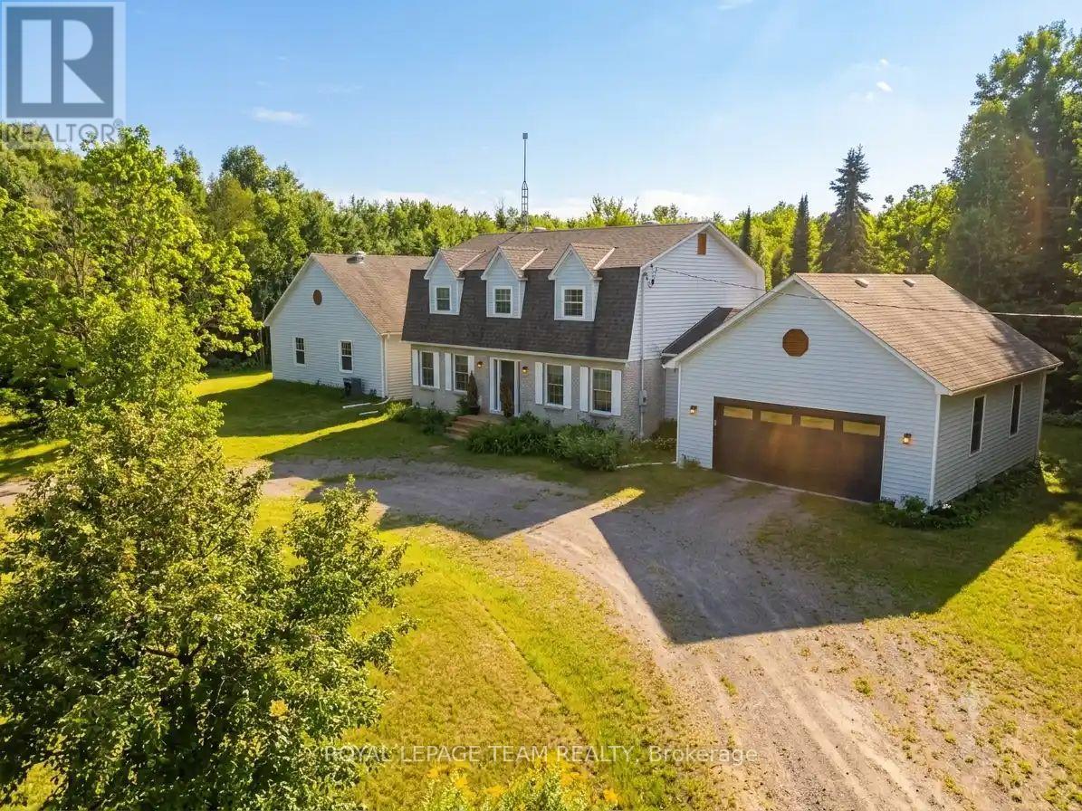 910 BOLTON ROAD, North Grenville, Ontario