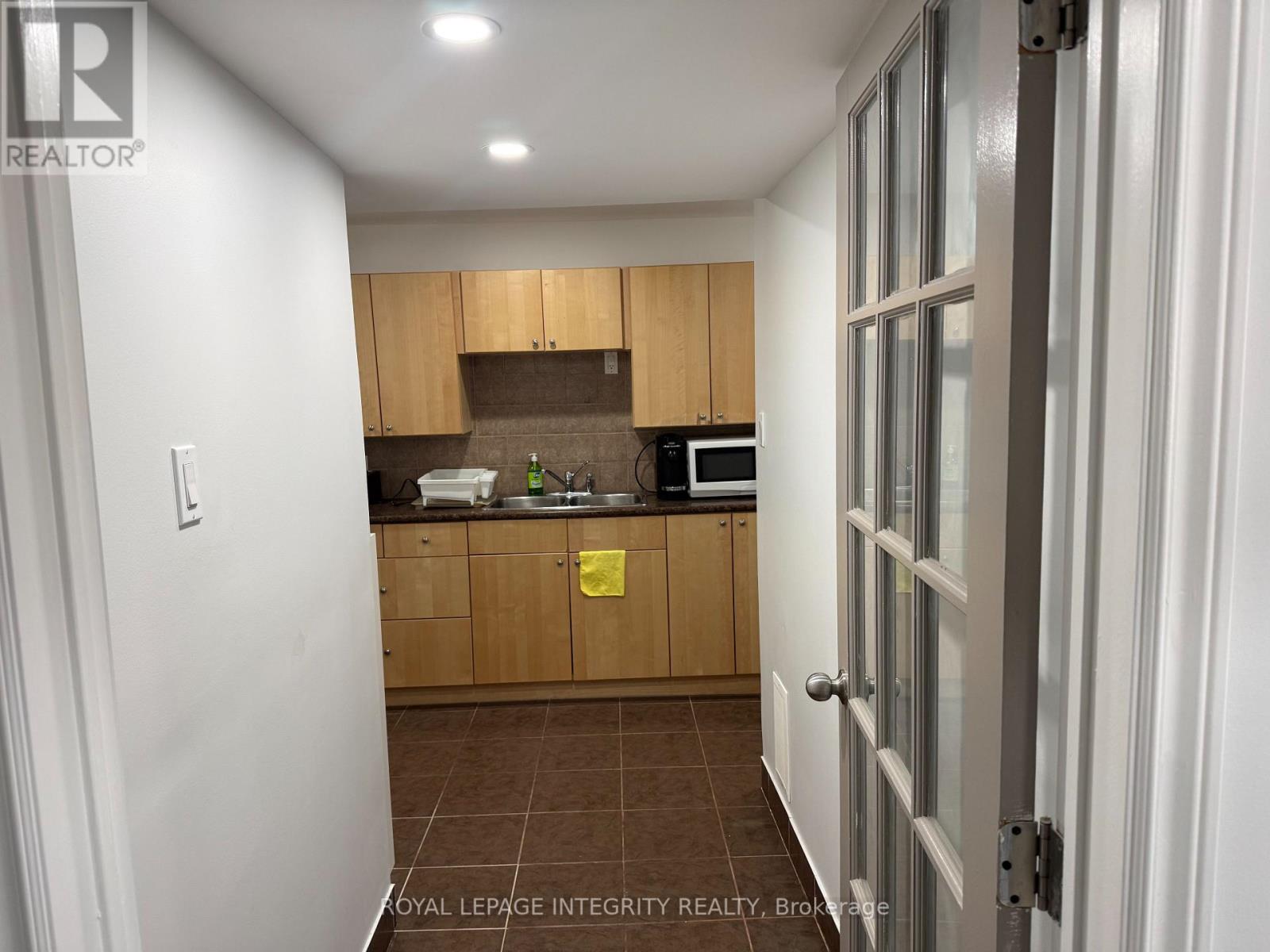 219 Lucinda Crescent, Ottawa, Ontario  K1W 0A1 - Photo 12 - X13447614