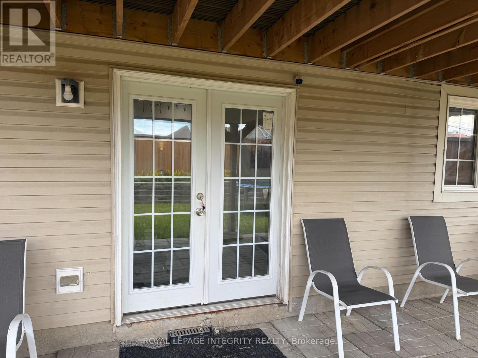 219 Lucinda Crescent, Ottawa, Ontario  K1W 0A1 - Photo 2 - X13447614