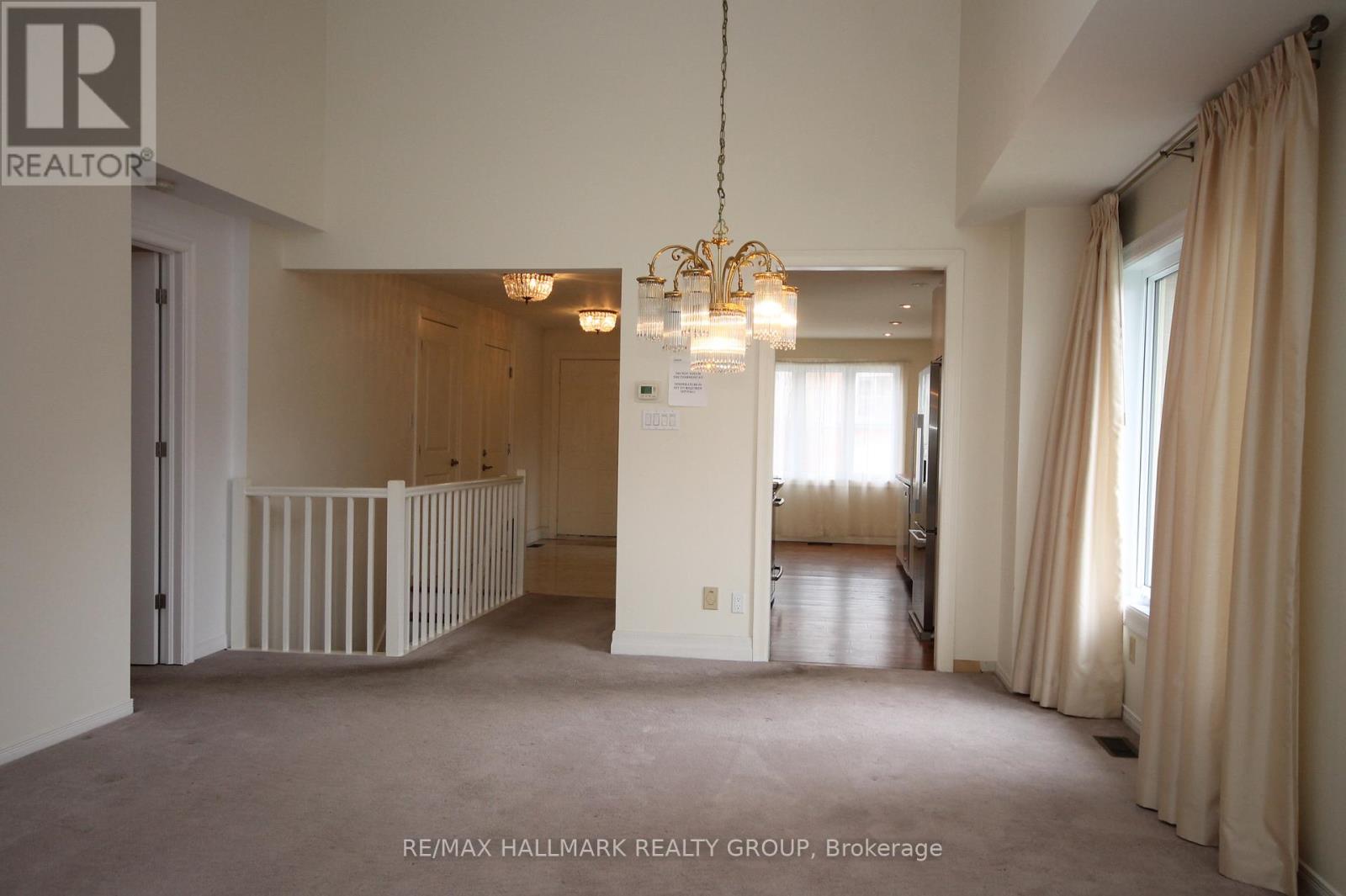 204 Dunbarton Court, Ottawa, Ontario  K1K 4L7 - Photo 9 - X13447622