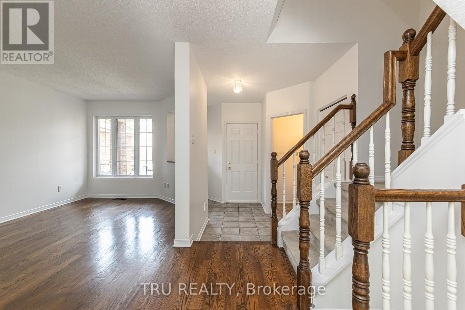 135 Margrave Avenue, Ottawa, Ontario  K1T 3X8 - Photo 10 - X13447734