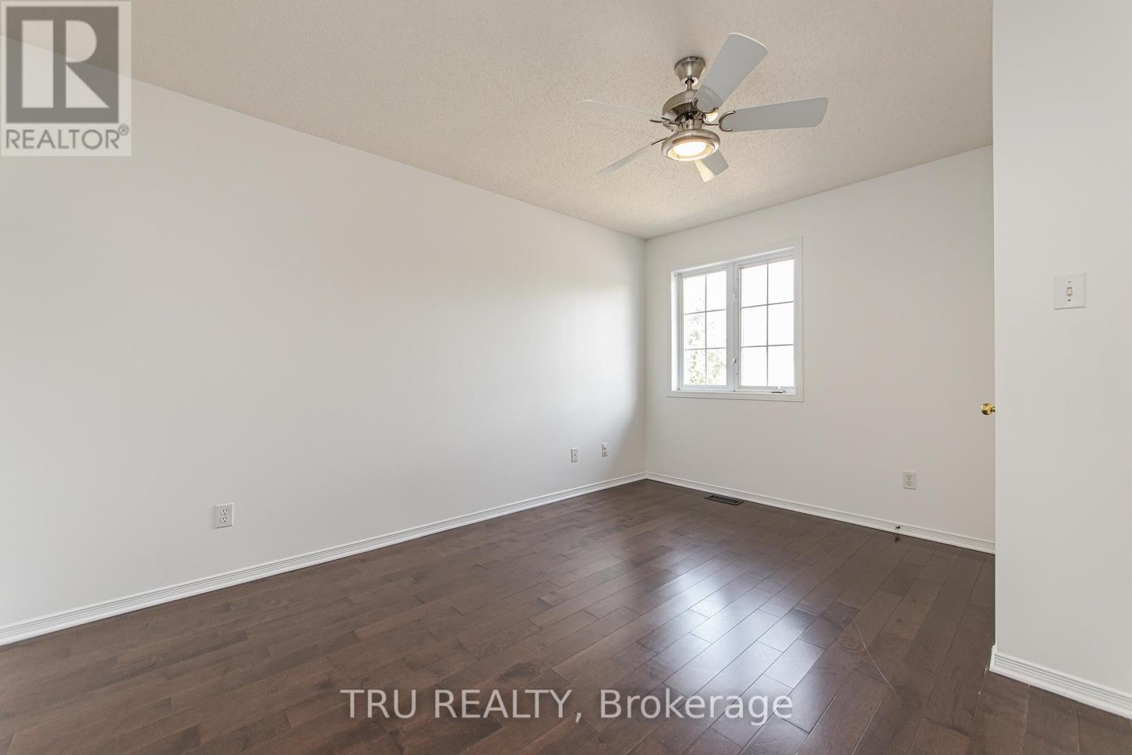 135 Margrave Avenue, Ottawa, Ontario  K1T 3X8 - Photo 25 - X13447734