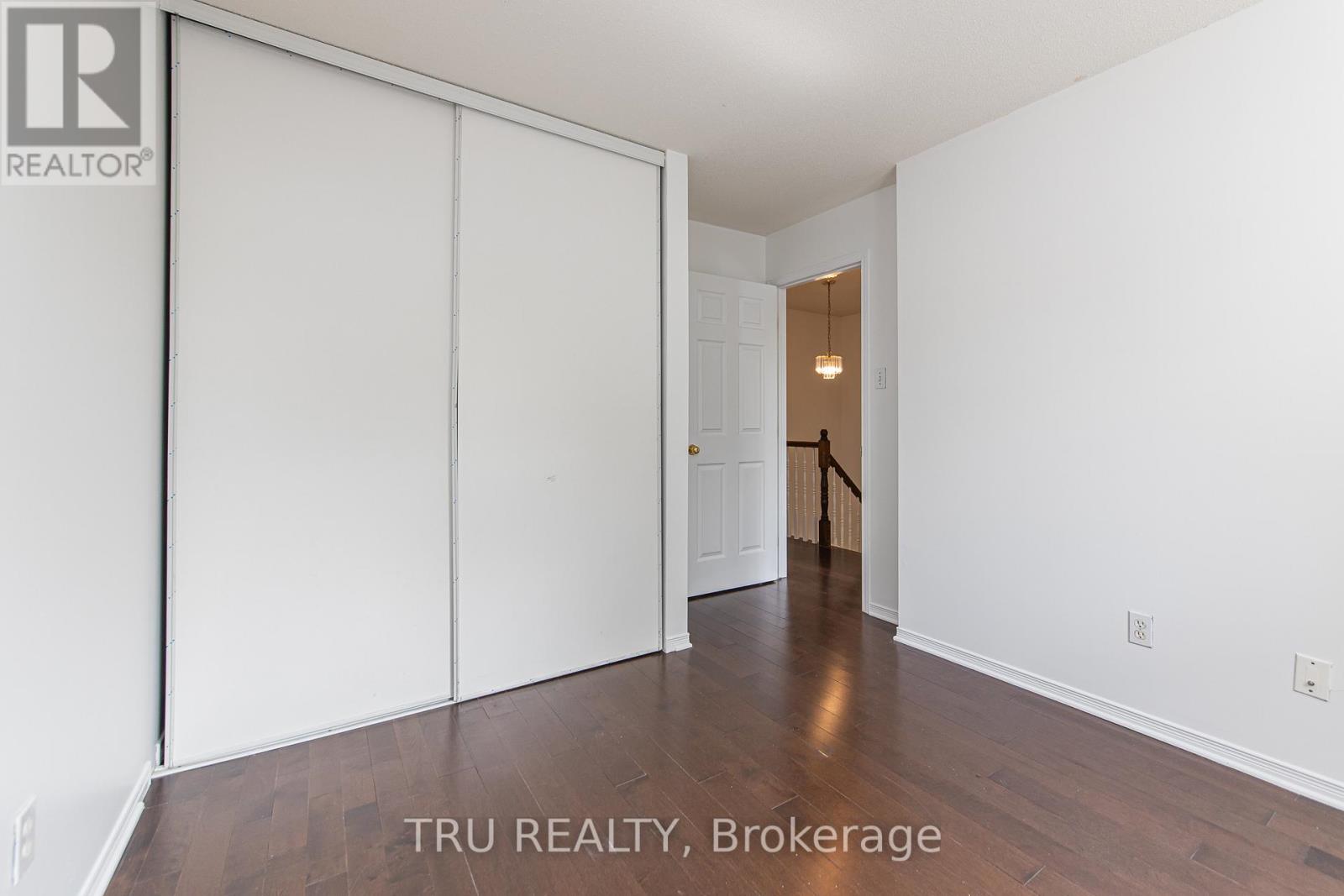 135 Margrave Avenue, Ottawa, Ontario  K1T 3X8 - Photo 30 - X13447734