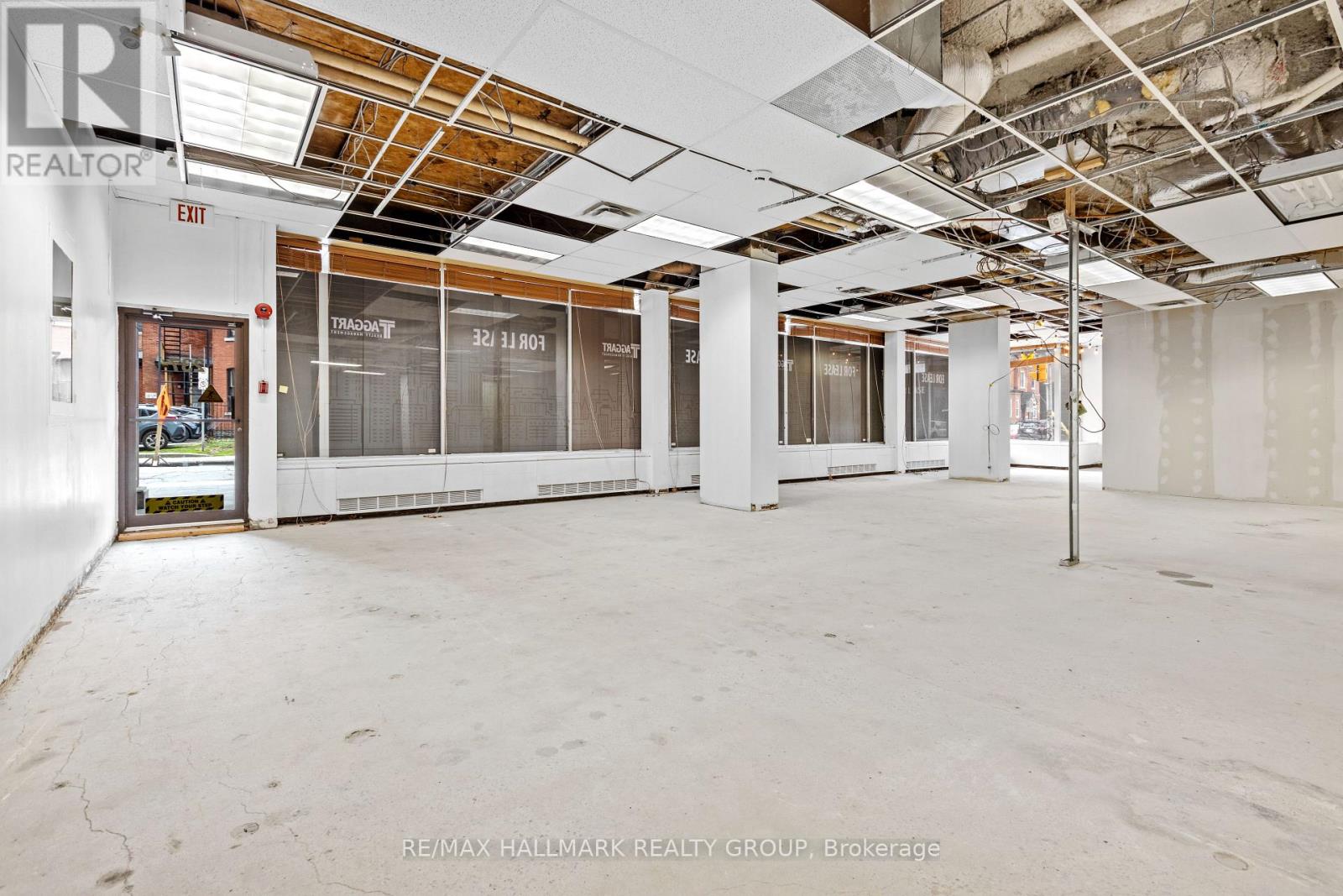 237 Somerset Street W, Ottawa, Ontario  K2P 0J3 - Photo 3 - X13447764